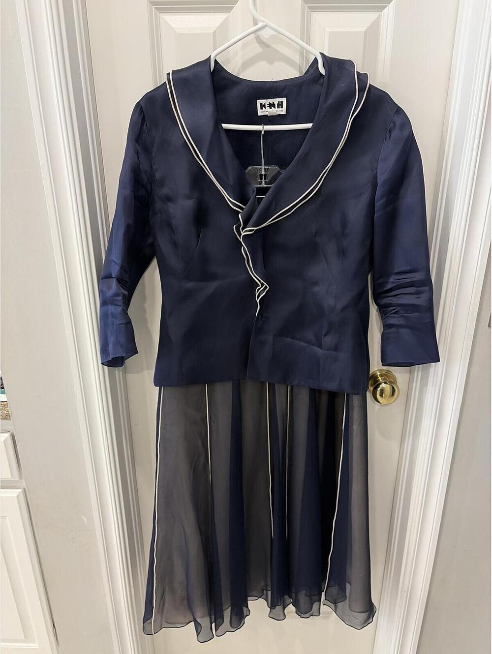 Gorgeous 100% Silk Mother of the Bride two-piece dress set, navy, size 10